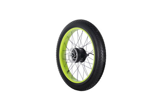 Cysum M900 uses a rear wheel assembly with an electric motor and tires,