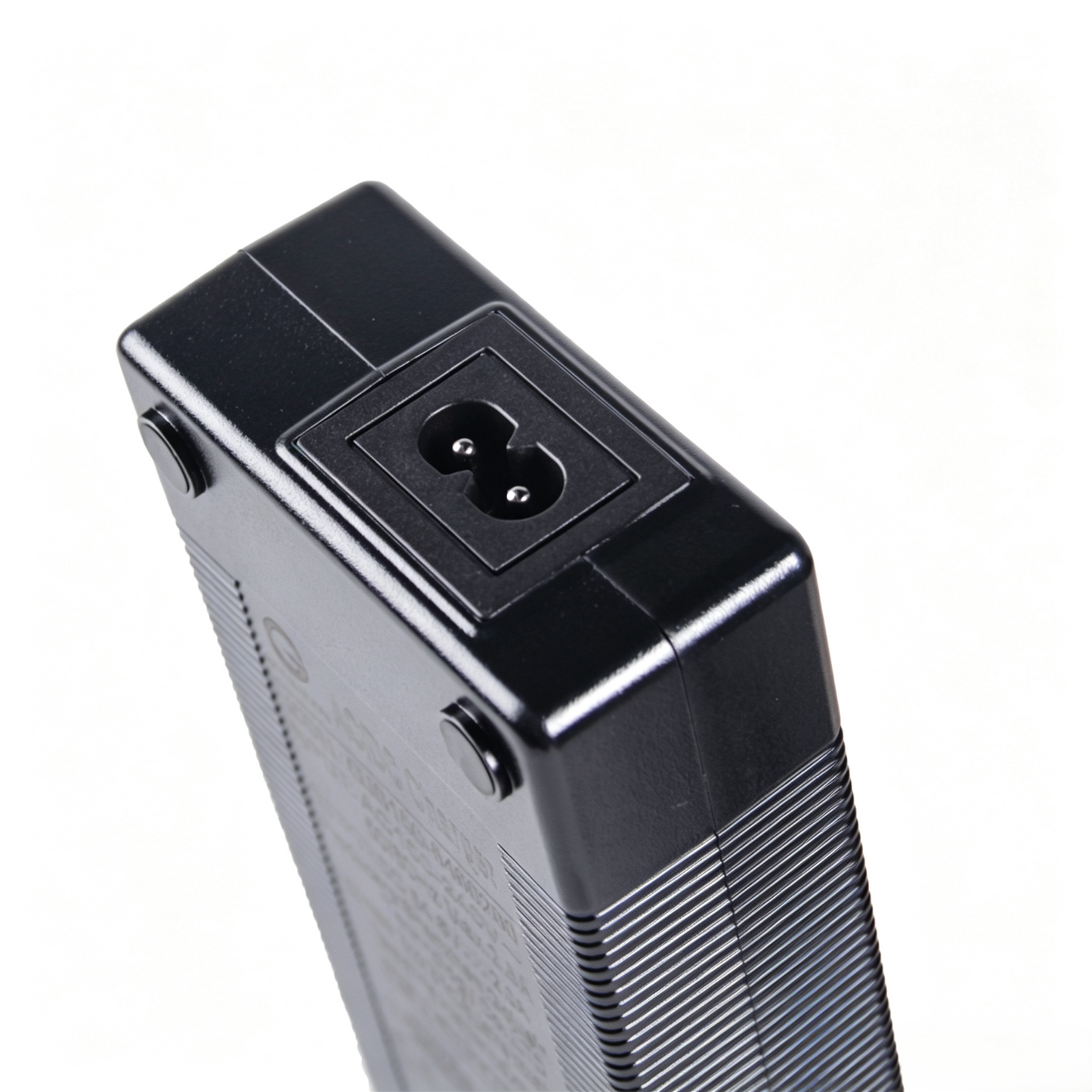 CYSUM M900 charger 48V