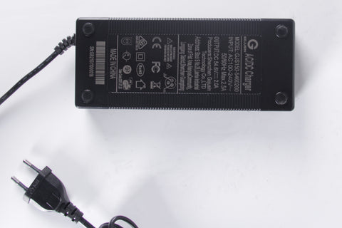 CYSUM M900 charger 48V - CYSUM EBIKES